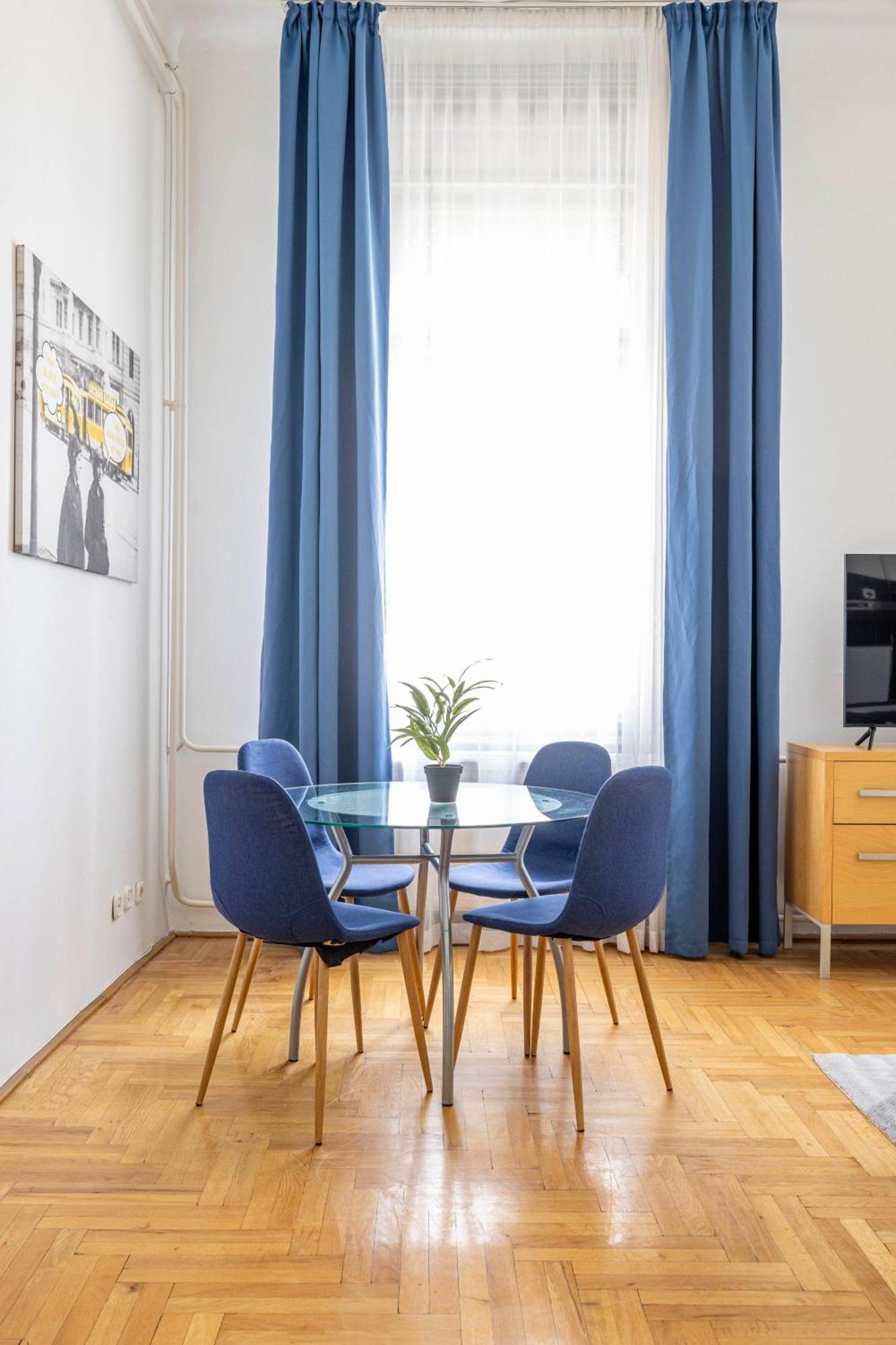 Super Central Cozy Home On The St. Stephen Road Budapest Exterior foto